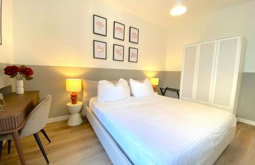 Über den Dächern von Triest - Parkplatz & E-Ladestation - Foto 1