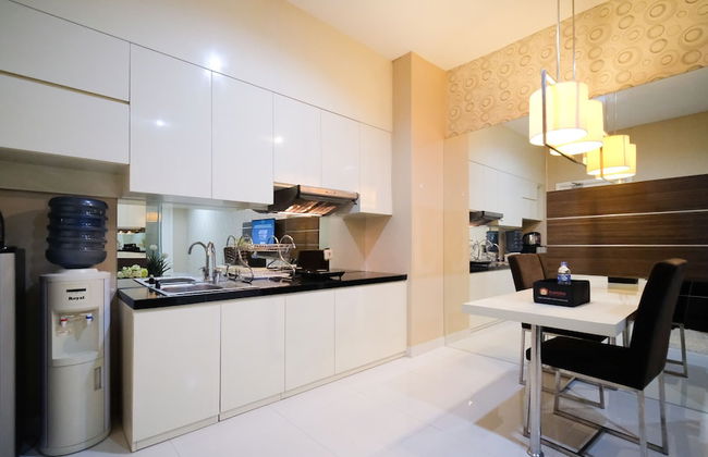 Best Location And Tidy 2Br Apartment At Trillium Residence - Foto 15