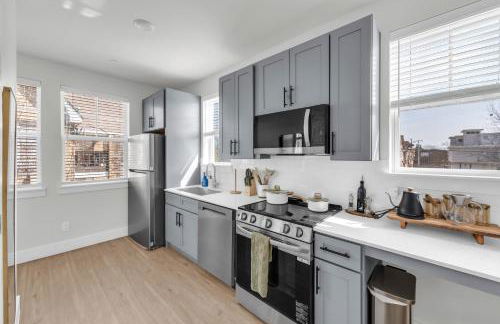 RG 2-1 DT Dallas l FIFA WORLD CUP READY l 5 Min from Love Field - Foto 6