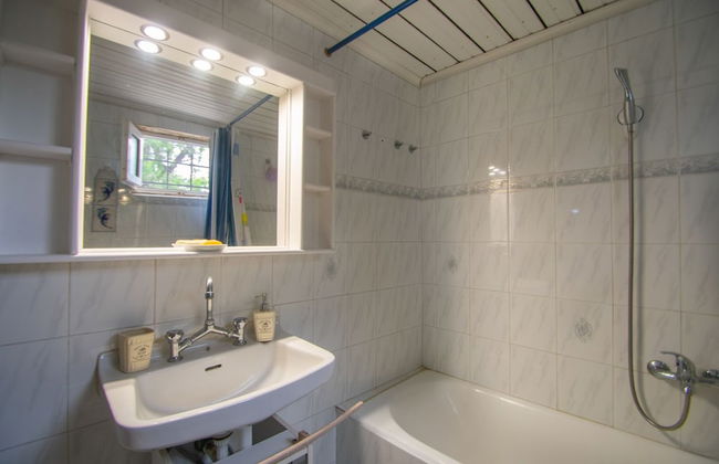 Traditional Village House - Photo 27