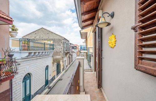 GuestHost - La Dimora di Max Bright Apt with terrace - Foto 10