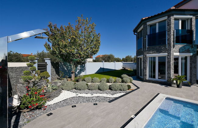 House 1971 - Photo 73