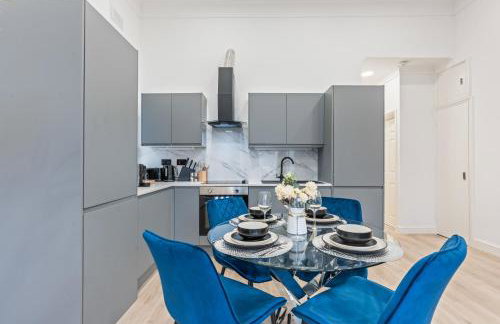Stylish Apartment in Central London with Parking - Foto 17