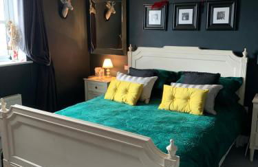 Stylish 3 bedroom townhouse for 5 guests, set in the medieval grid with off street parking - Foto 21