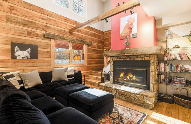 Red Cedar by Avantstay Cabin w/ Hot Tub + Views! - Foto 29