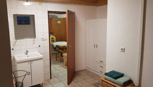 Ferienwohnung und Monteurwohnung mit großer begehbarer Dusche - Foto 4