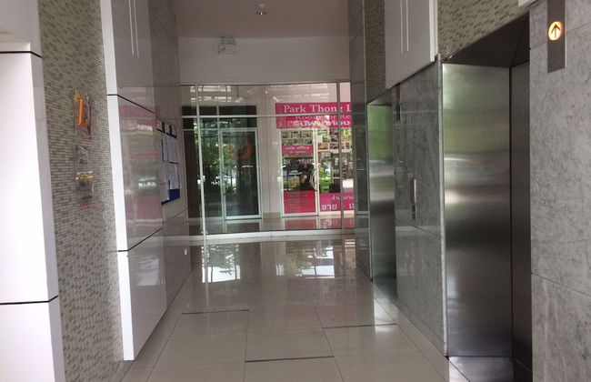 1 Bedroom at Supalai Park Ekkamai Thonglor - Foto 25