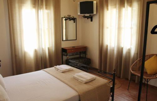 The Pine Trees - Foto 34