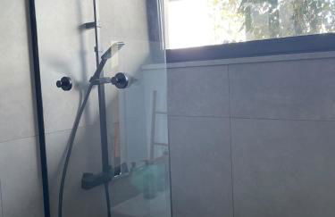 Villa R&M with Pool and Jacuzzi - Photo 15