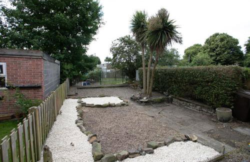 Manvers House, Rotherham for contractors, Families, free parking, Spacious, WIFI, modern - Foto 36