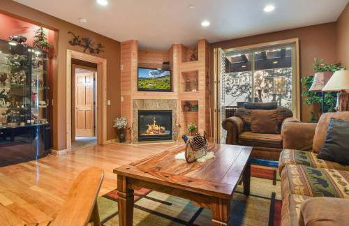 Crystal Charm Amazing 3 BDR Condo Close to Beaches, Casinos, & Skiing! - Foto 13