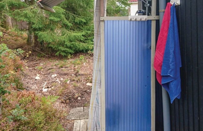 2 Person Holiday Home in Uddevalla - Foto 5