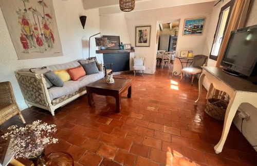 Aix-en-Provence, Bastidon provençal plein cœur de la forêt avec vue unique - Foto 36