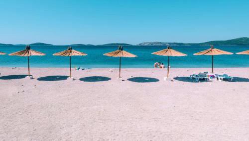 Family friendly house with a swimming pool Sibenik - 24444 - Foto 2