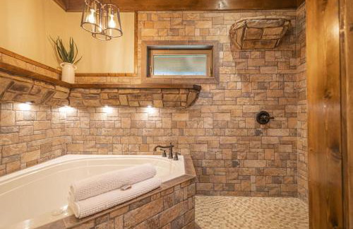 Mountain Crest Cabin- Summer Getaway With A Beautiful View - Foto 5