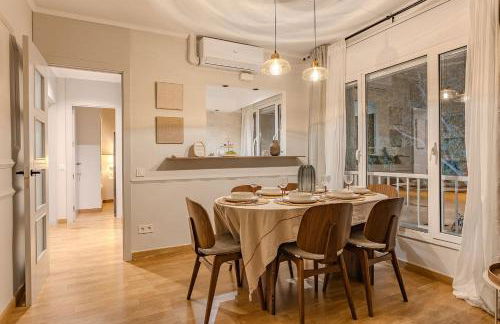 NEW Refurbished Modern Apartment - Photo 36