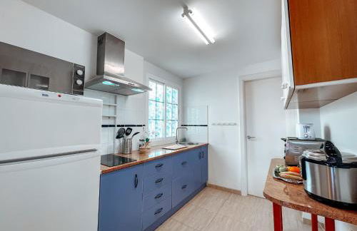 Fee4Me Casa Emilia few meters from the beach - Photo 21