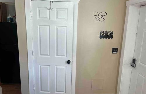 The Fishing Hole #4 Near Town - Foto 24