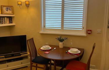 Elegant Apartment in Historic Georgian Townhouse - Foto 15