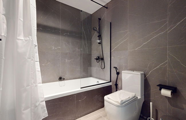 Primestay - 2BR Plus Maids Room -midtown - Foto 17