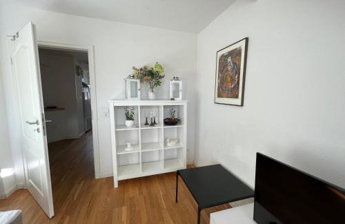 Schöne Altbauwohnung mit großer Dachterrasse für bis zu 8 Personen - Foto 10