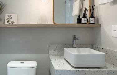 Conforto e estilo na melhor localização de Foz - Foto 10