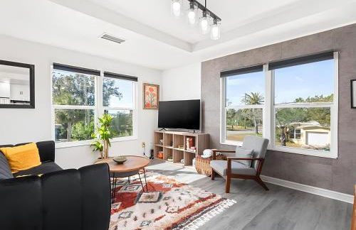 The Look-Out Private Rooftop 5 Minutes to the Beach & DownTown - Foto 13