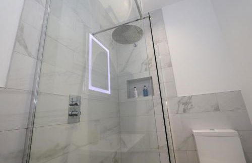 Dollar Apartments-39 Bridge Street - Photo 50