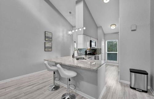 April Point Dr. N - Foto 9