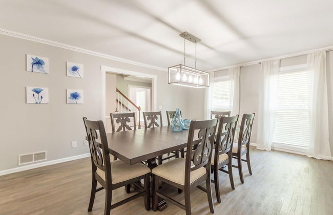 Beautiful Large Newly Renovated 5 Bedroom House - Foto 66