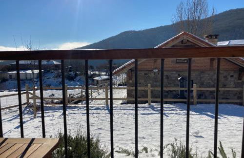 Los Chozos de la Braña - Foto 17