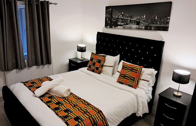 Modern & Spacious - Walk to London Excel- Parking - Foto 17