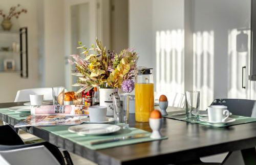 Apartment C5 "Zwei Schlafzimmer, zwei Bäder & Südbalkon mit Blick ins Grüne" im "Pine Hill Resort" - Foto 4