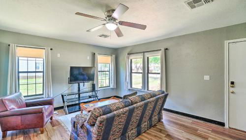 Centrally Located Lawton Home Dogs Welcome! - Foto 4
