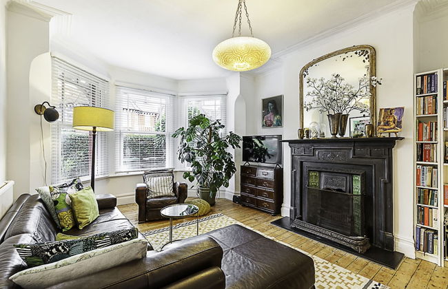 Beautiful Three Bed Abode Near Dollis Hill - Foto 25