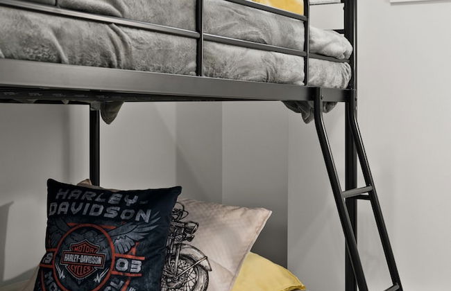 New Apartments in Cranston by GLOBALSTAY - Photo 14