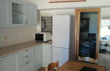 CASA MUGHETTO R5055 WiFi, seafront, private sea access, swimming pool - Foto 10