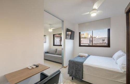 Aptos completos em prédio c/ piscina e academia a 500m da Praia em Salvador- HPAs - Foto 45