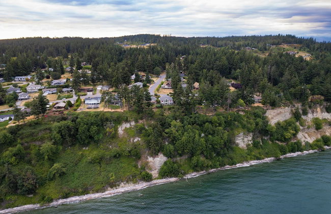 Polnell Point Lookout by Avantstay Water Views, Hot Tub, Large Patio - Foto 39