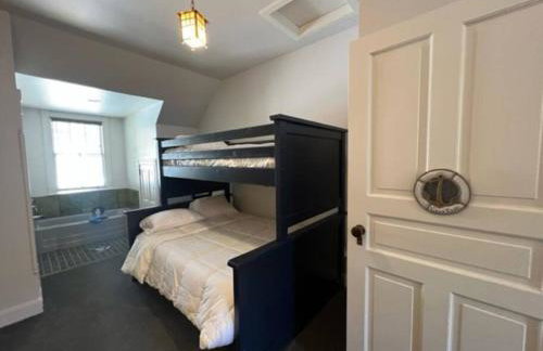 Historic Coast Guard House and Cottages - Foto 28