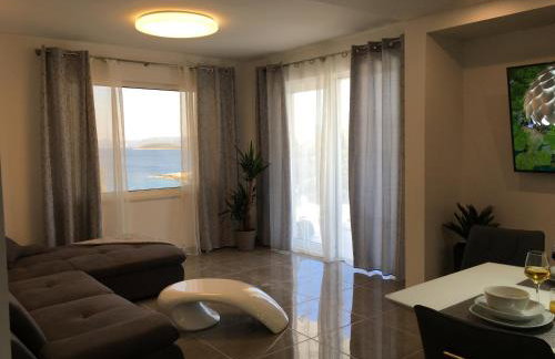 HOLIDAY HVAR lux - Photo 33