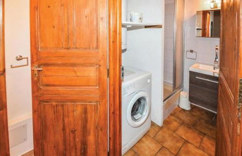 3 Bedroom Gorgeous Home In Barjac - Photo 33