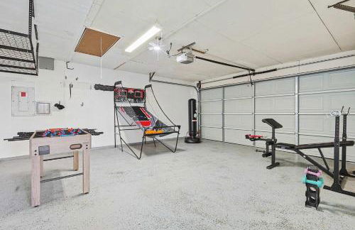 Charming 3Bd 2Ba Home with Private Pool - Foto 28