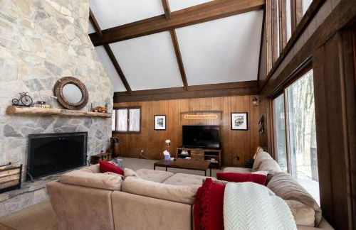 5BR, 9 Beds Sleeps 14 Game Room, Pool Access - Foto 9