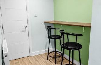 Family-Friendly Chorlton Apartment with Free Street Parking - Foto 17