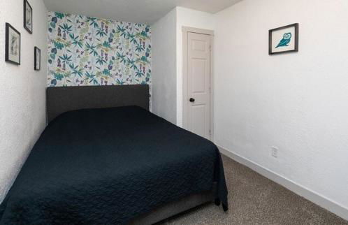 Spacious 9BR Home Ideal for Groups Near Downtown - Foto 7