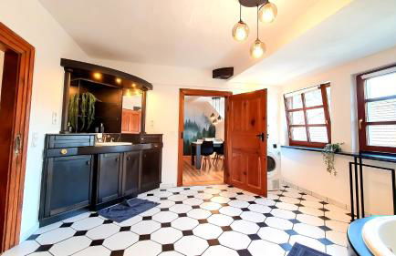 ROMANTIC-Apartment - Altbauflair mit Dachterrasse & Waldblick, Maisonette, 80m2 - Foto 30