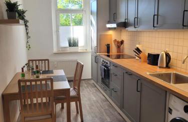 Apartment Leuben - Stylisch - Balkon - Küche - Photo 4
