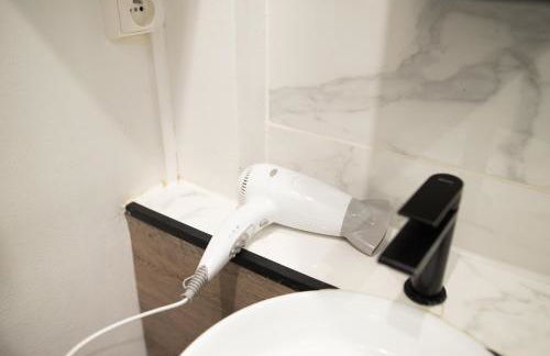 T2 Centre ville Toulouse - 5 min MÉTRO St Cyprien - Foto 13