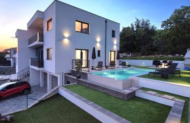 Lux Sea View Villa DIJANA - Infinity Pool & Jacuzzi - Foto 1